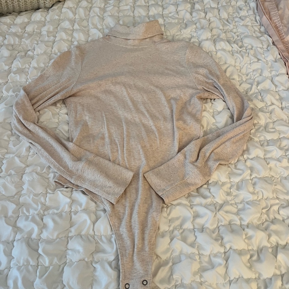 Aerie Light Beige Long Sleeve Bodysuit